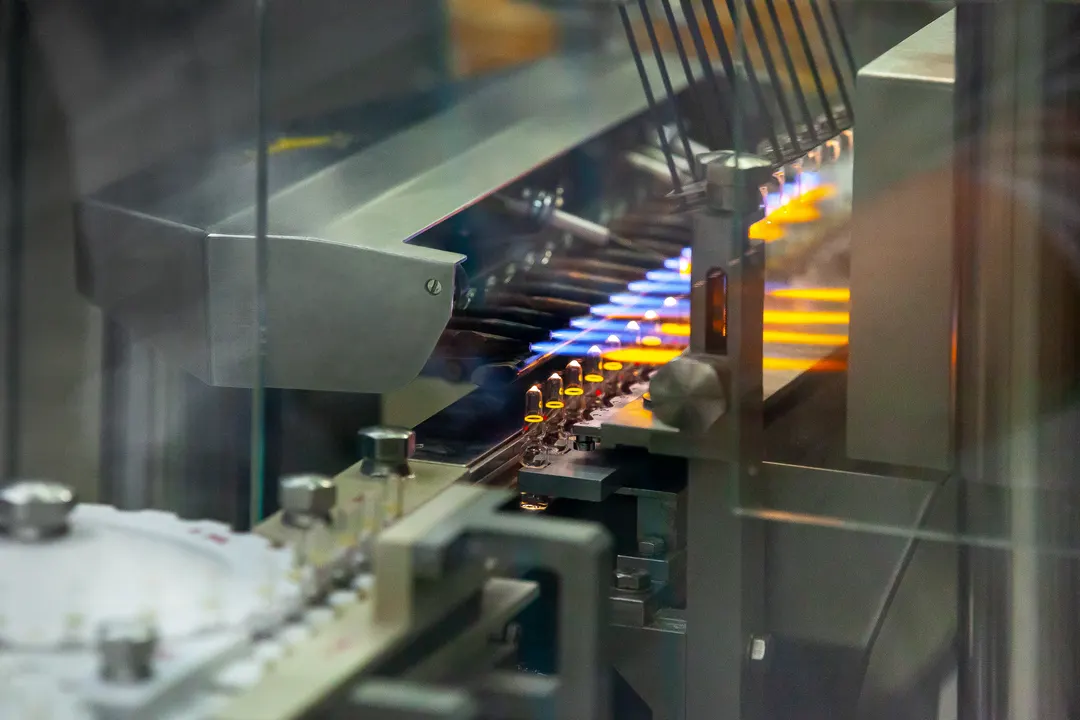 Kontakt — Industry Photo